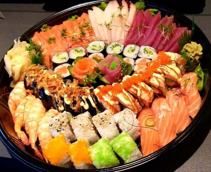 Sashimi Big Box (für 3-4 Personen)